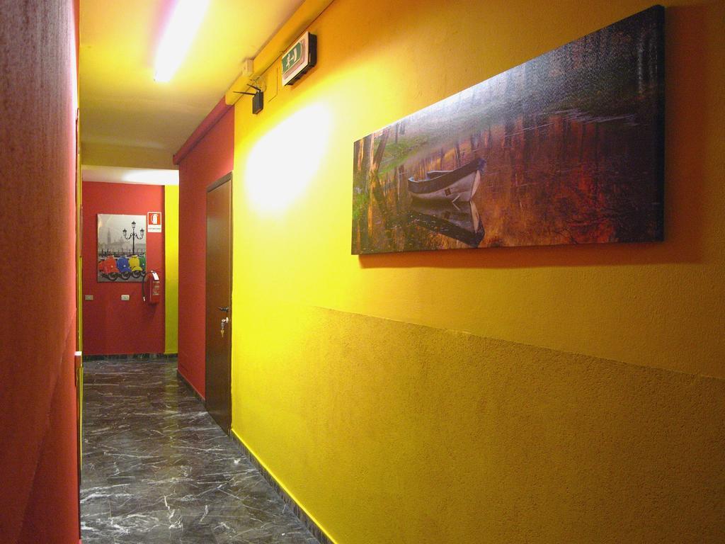 מילאנו Hostel California חדר תמונה