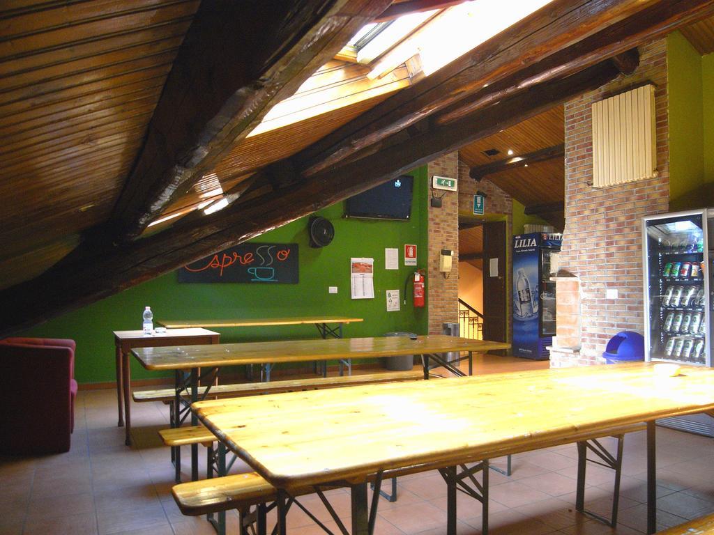 מילאנו Hostel California מראה חיצוני תמונה