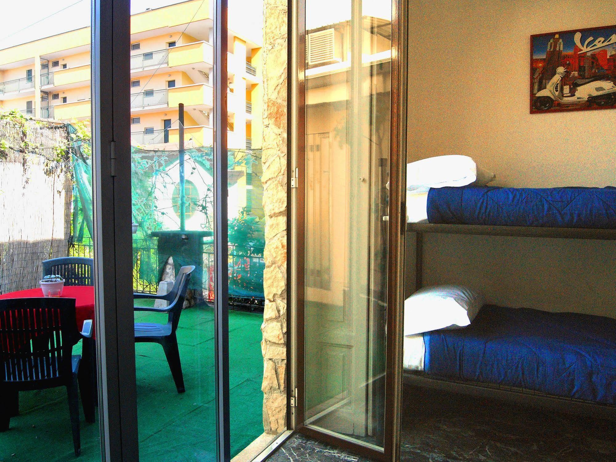 מילאנו Hostel California מראה חיצוני תמונה