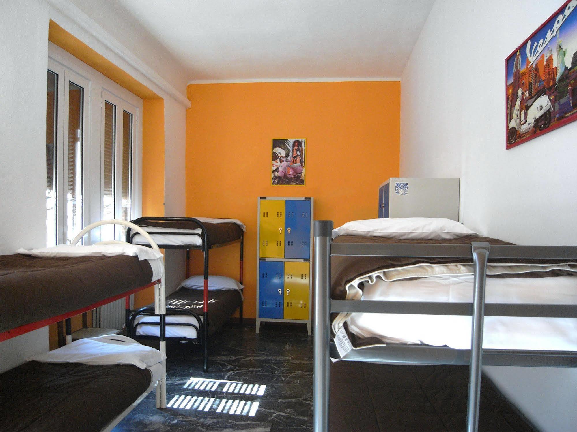 מילאנו Hostel California מראה חיצוני תמונה