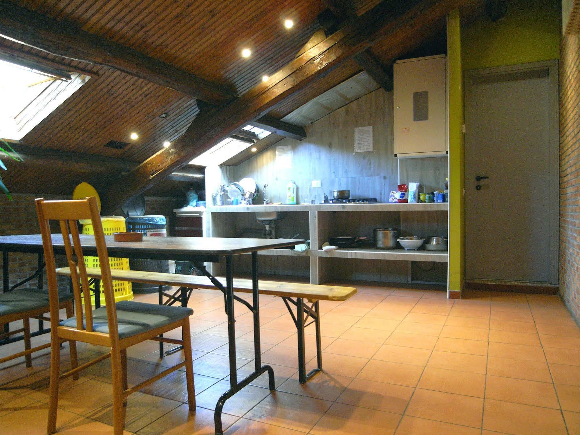 מילאנו Hostel California מראה חיצוני תמונה