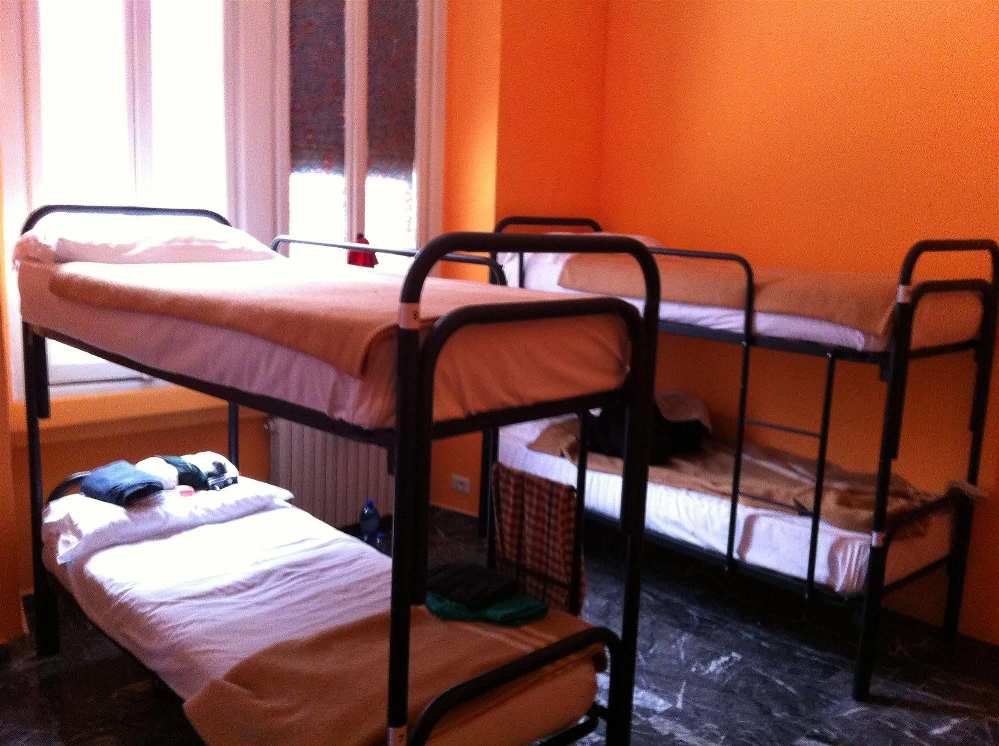 מילאנו Hostel California מראה חיצוני תמונה