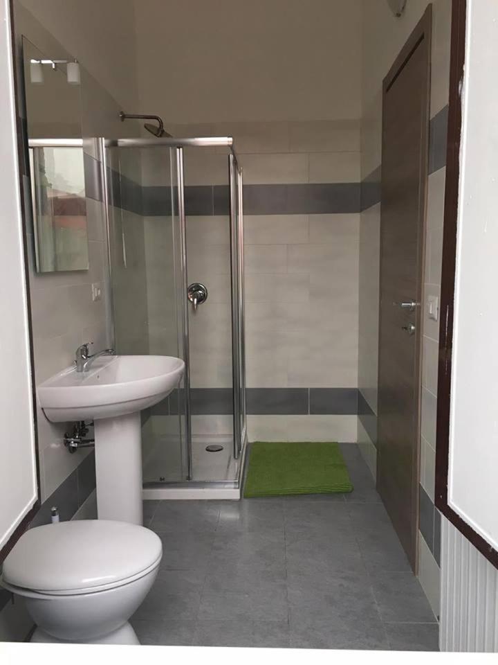 מילאנו Hostel California מראה חיצוני תמונה